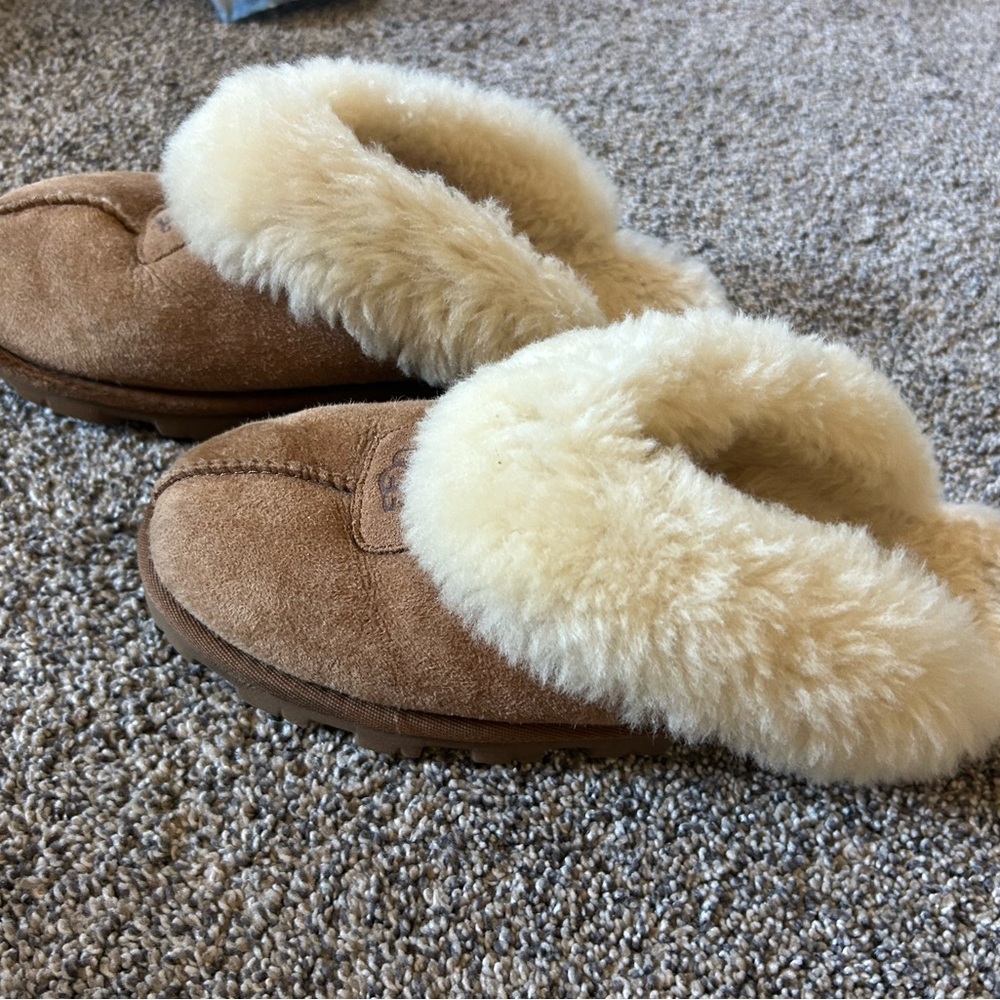 UGG Women’s Brown and Cream Slippers - Picture 3 of 5